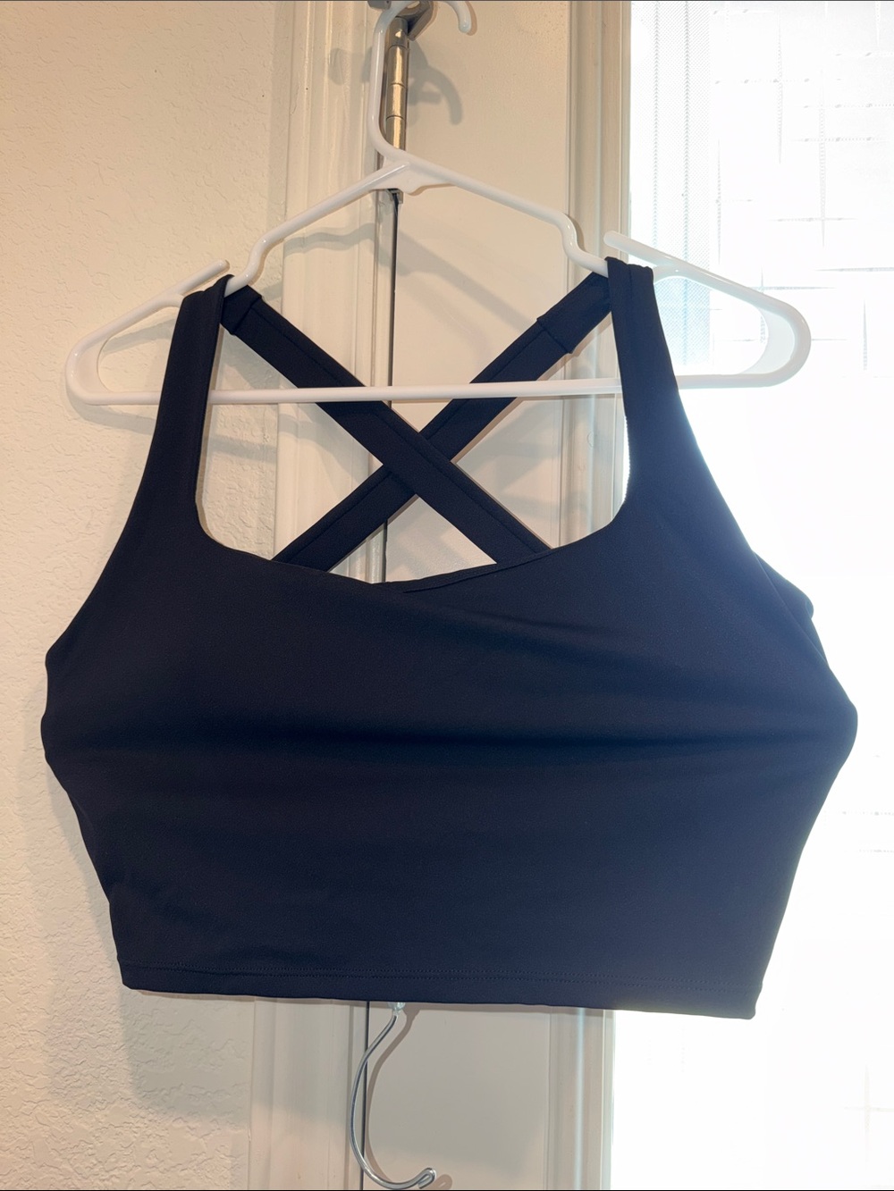 Halara Black Strappy Sports Bra - Women